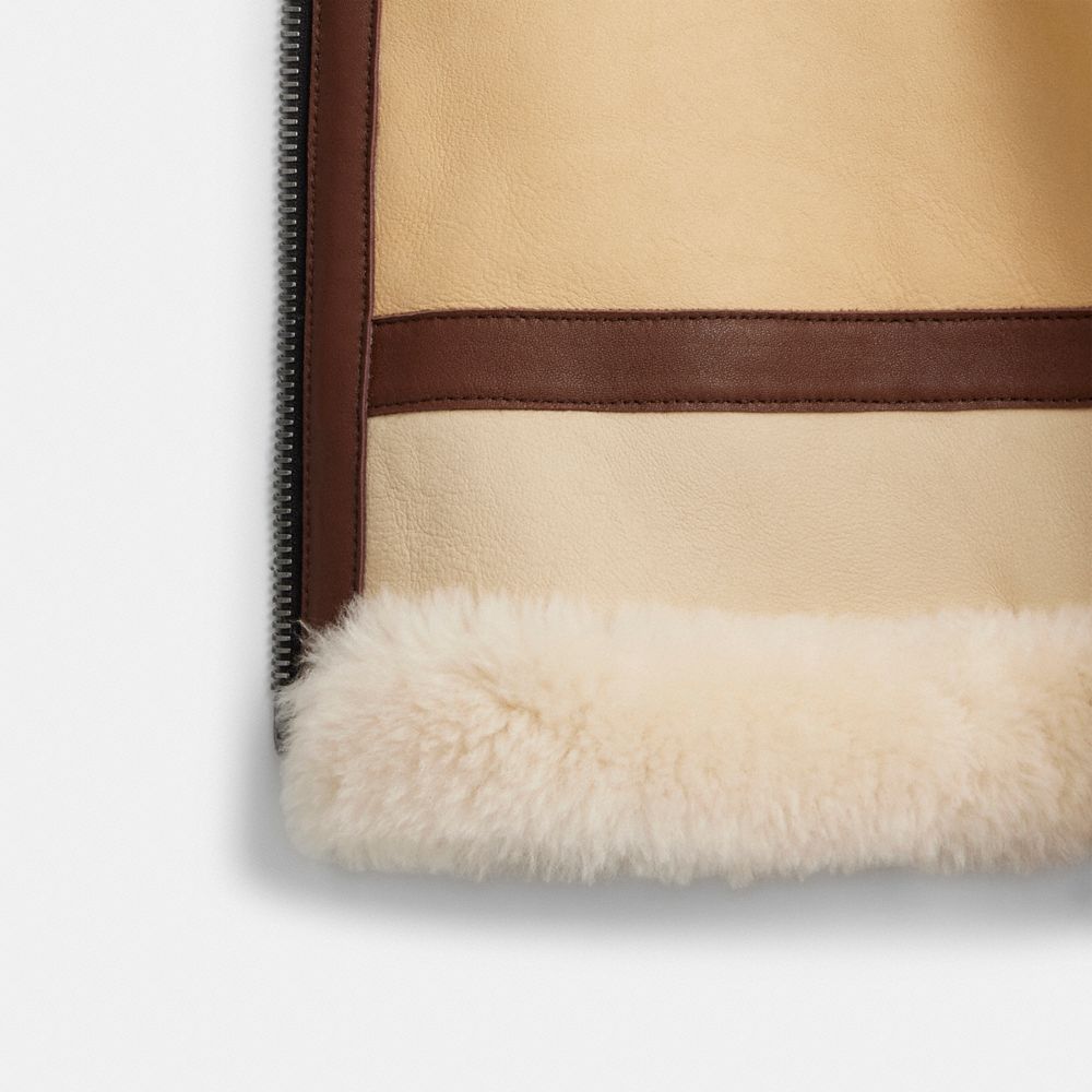 Női COACH® All Over Shearling Shrunken Aviator Kabát Krém Színes | HUFDS425