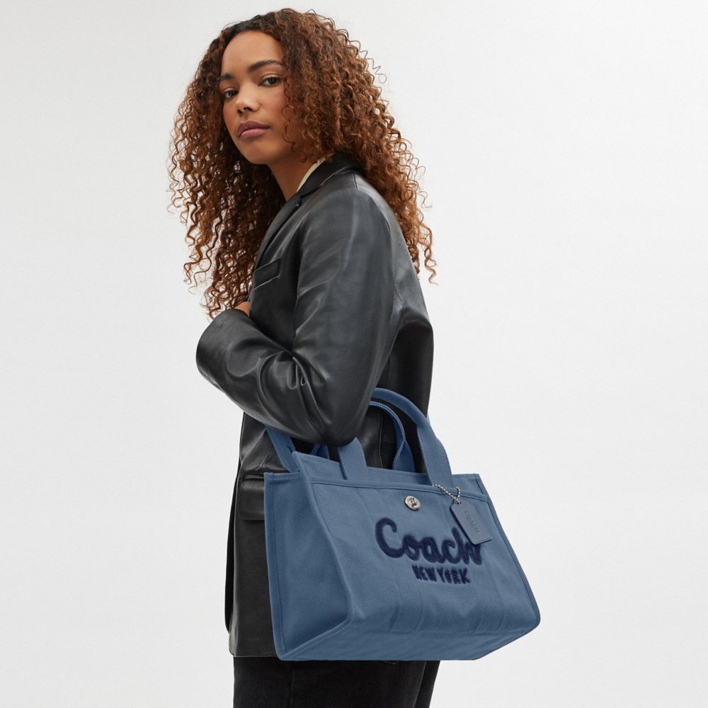 Női COACH® Cargo Tote Titán Kék | HUGSK917