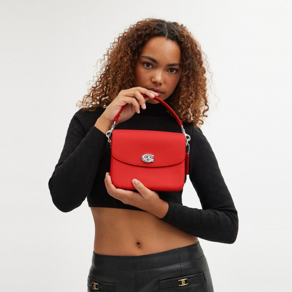 Női COACH® Cassie 19 With Heart Strap Crossbody Táska Titán Piros | HUEBO773