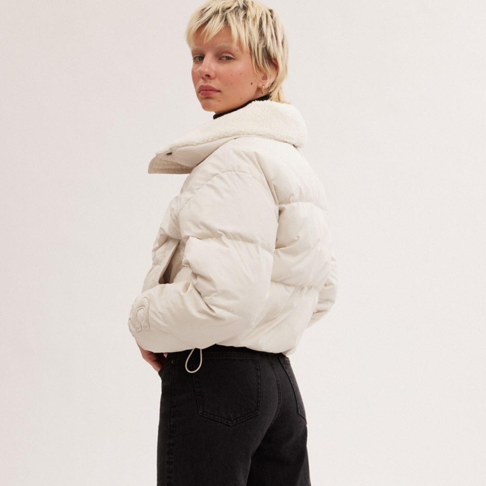 Női COACH® Cropped Puffer With Sherpa Kabát Fehér | HUHAF427