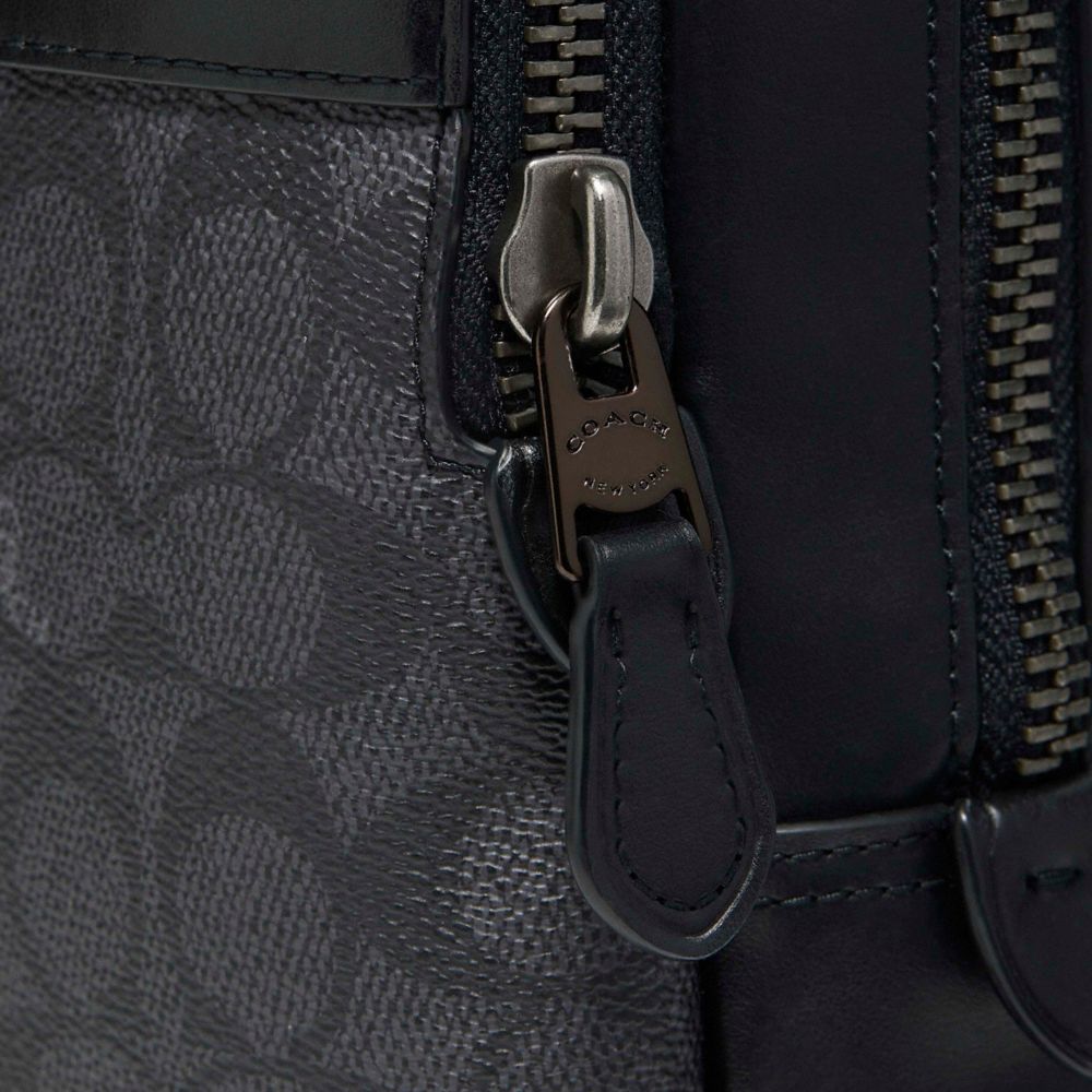 Női COACH® Gotham Pack In Signature Canvas Kézitáska Fekete Réz Szürke | HUTCF832