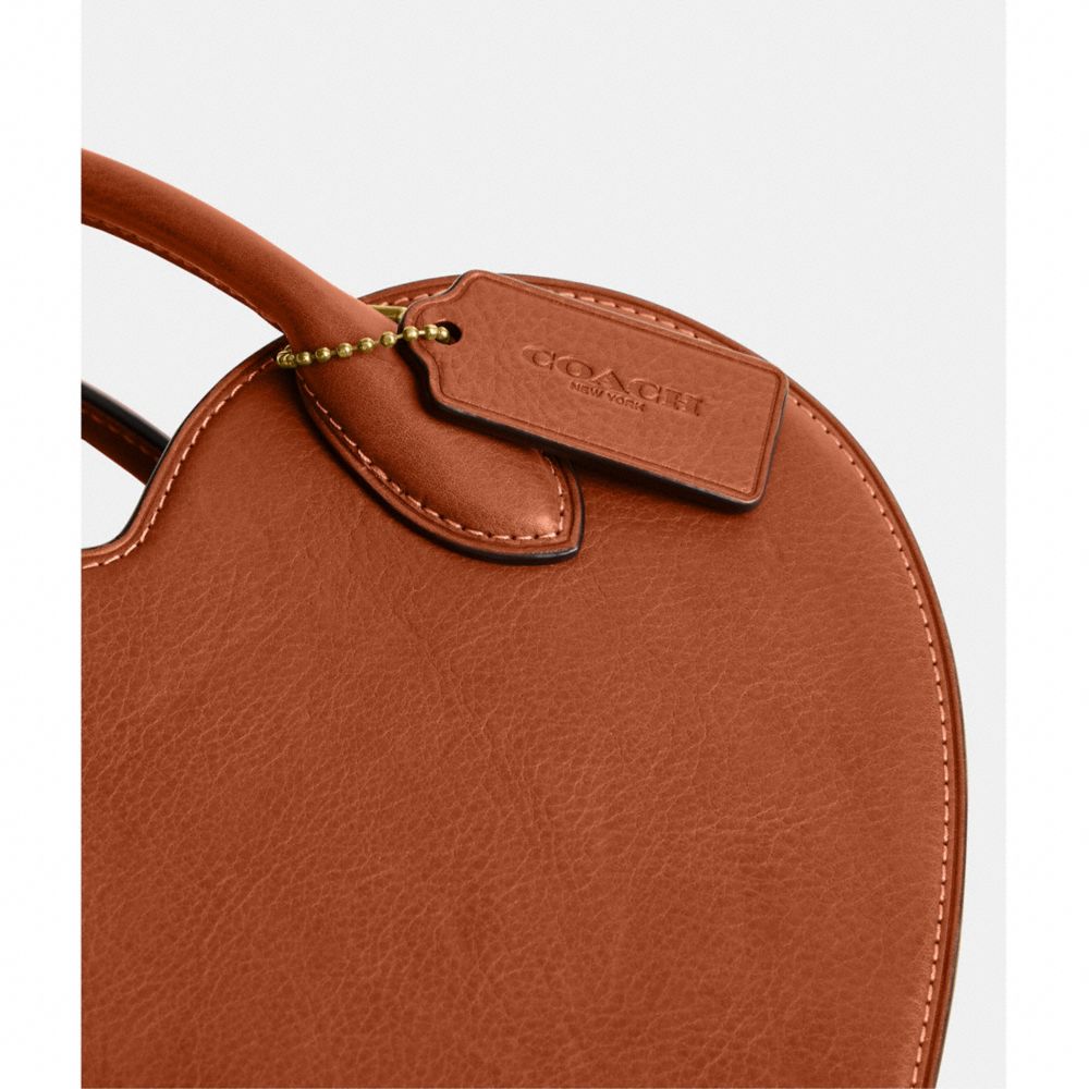 Női COACH® Heart In Regenerative Leather Crossbody Táska Barna | HUDFB788