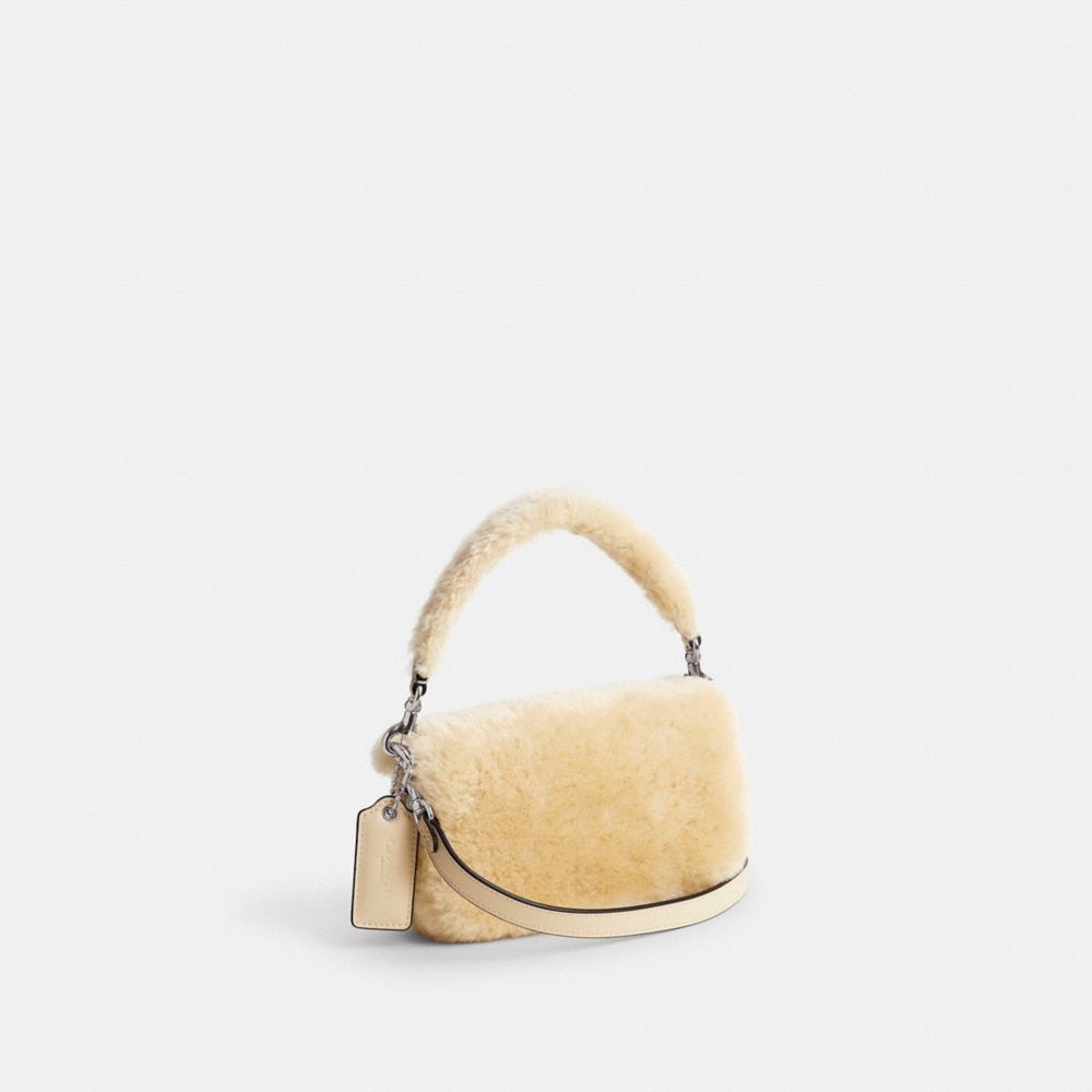 Női COACH® Pillow Tabby 18 In Shearling Válltáska Titán Krém | HUPJJ889